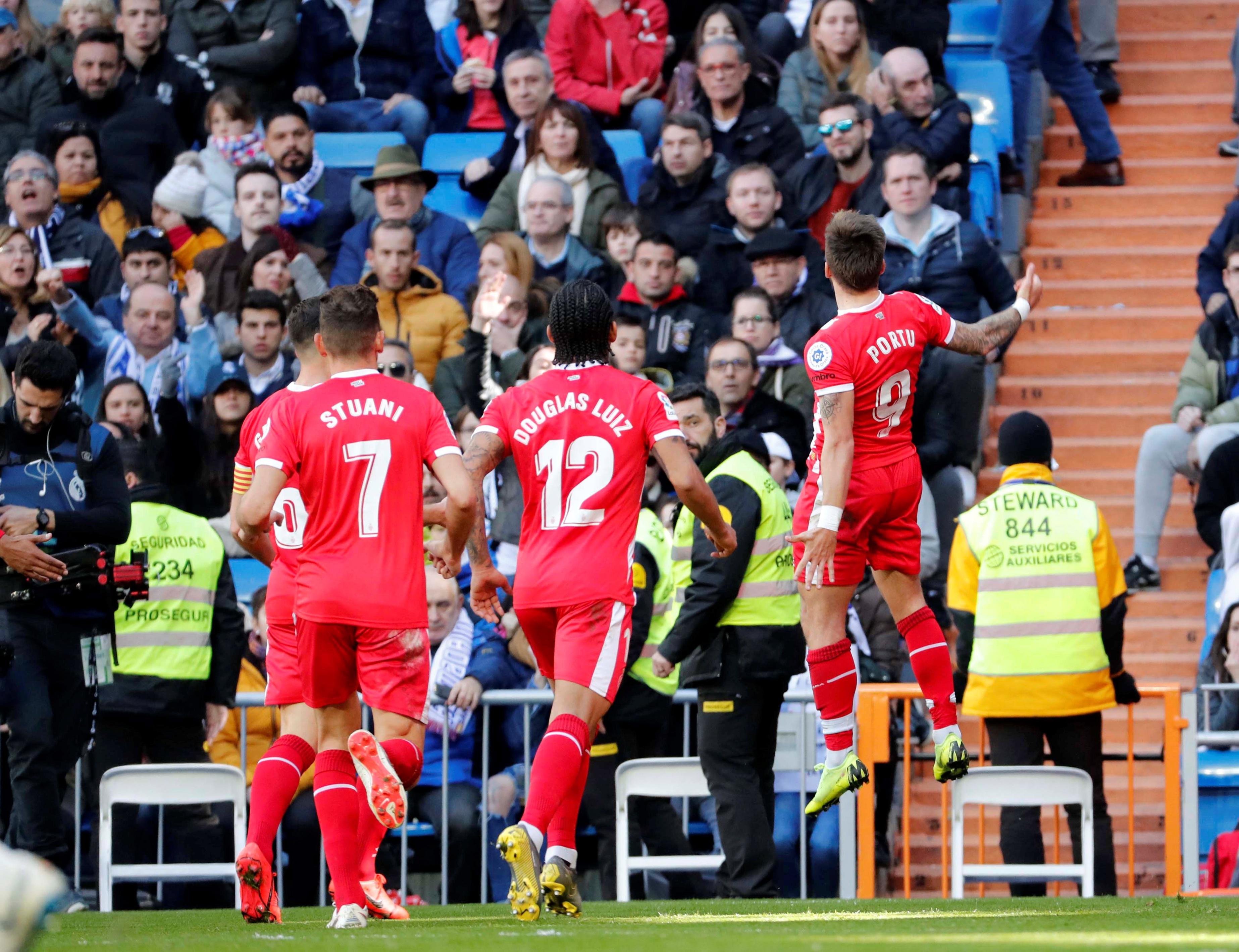 因老板拖延交易,“大虾队”莫克姆可能最快在今天就宣告破产.