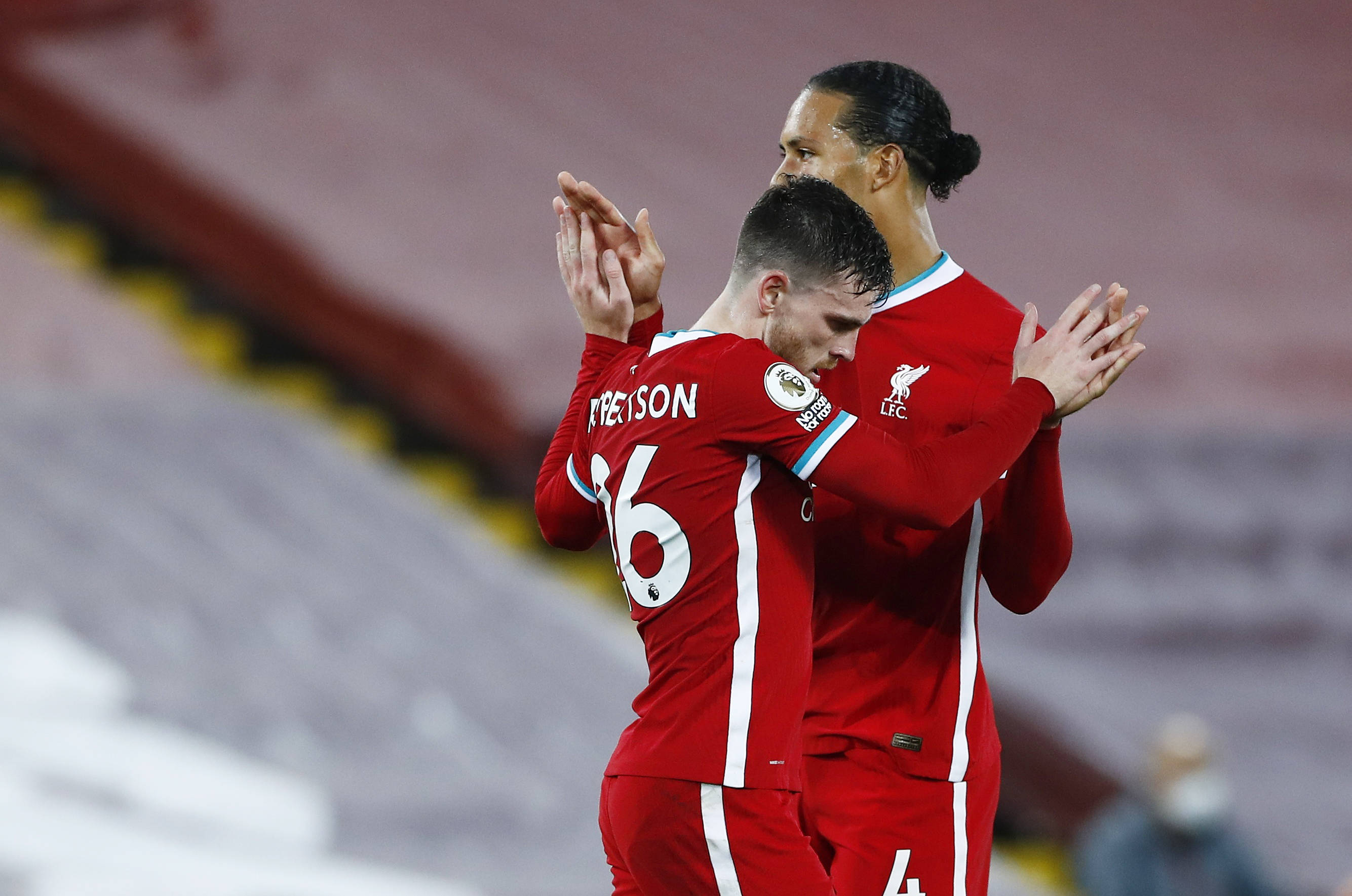 球队中的年 球队中的年