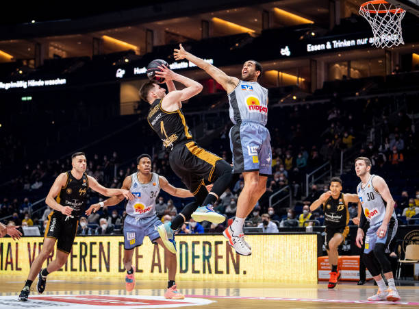 首次引起广 首次引起广