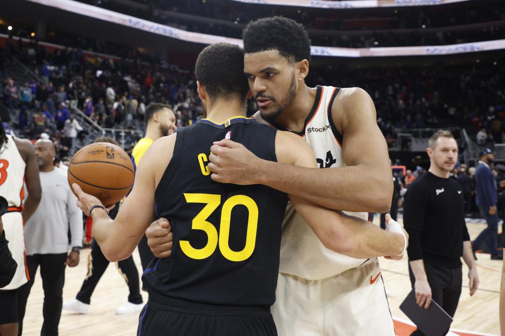 他在每一次 他在每一次